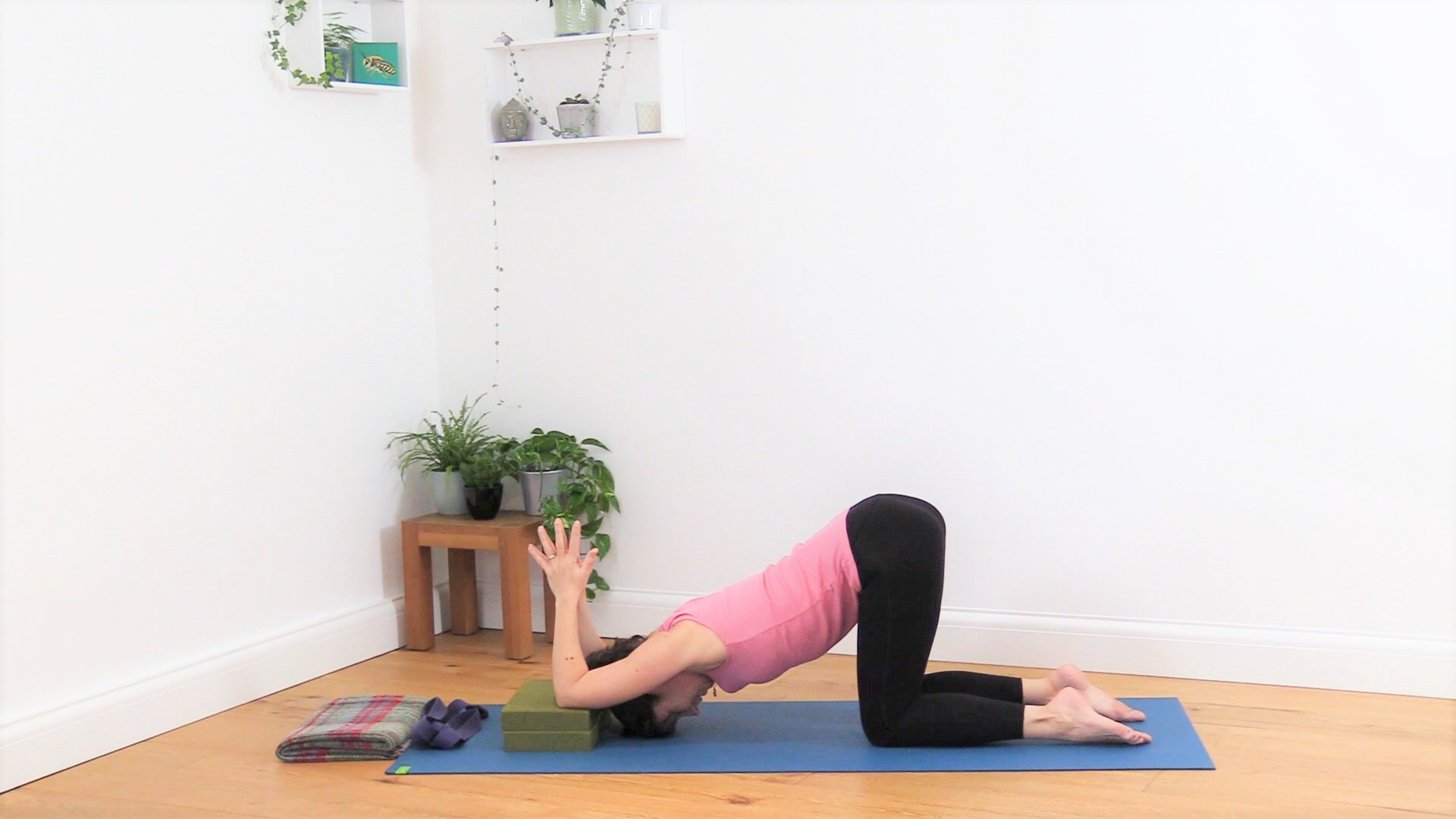 Pose Of the Week] Restore Hip Function With Cow-Face Pose (Beginner  Variation) - My Yoga Zone