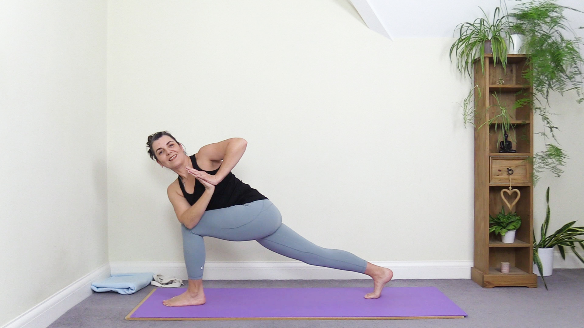 I ❤️ Deer Pose (Mrigasana) ! Use this exercise to increase flexibility... |  TikTok